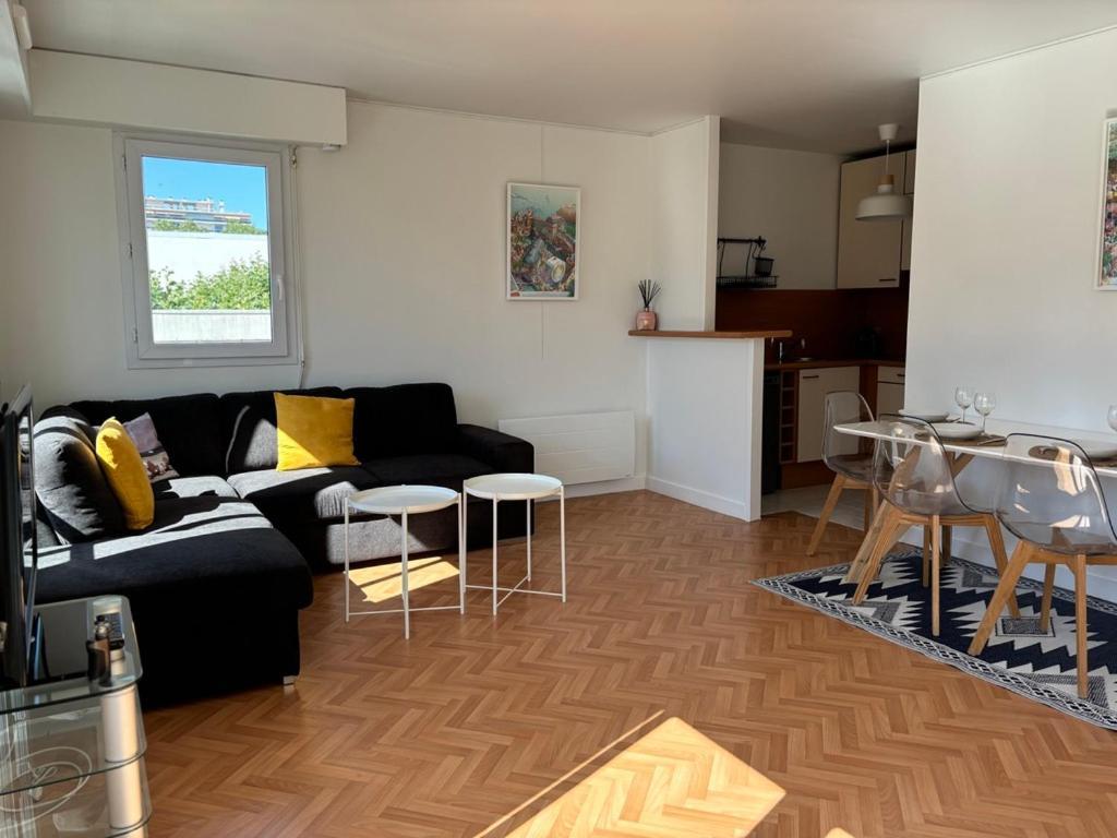 Apartment T2 La Rochelle 500m Vieux-port Avec Parking La Rochelle (Charente-Maritime)